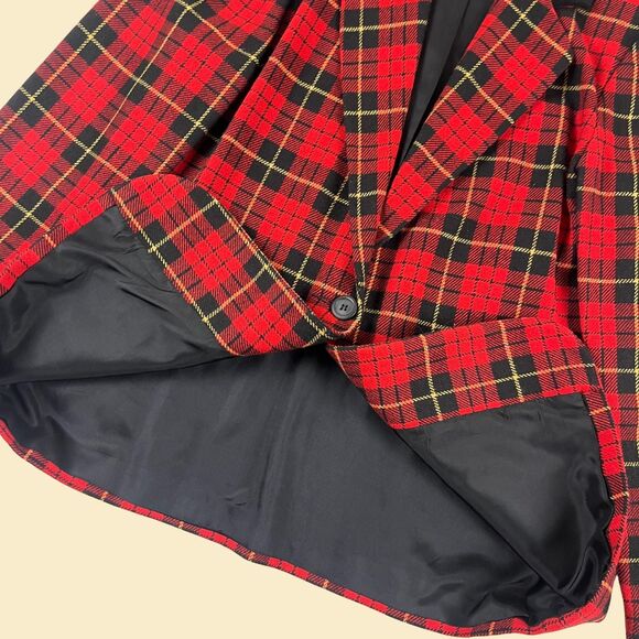 80s/90s plaid red coat by Sag Harbor, vintage size 14 red & black blazer/coat - Picture 4 of 9
